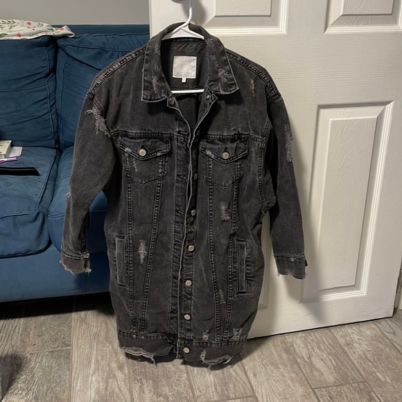 Zara distressed denim jacket - Picture 4 of 9